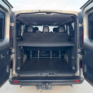 Opel Vivaro Extra-Lung 8+1-Locuri (Trafic) - imagine 9