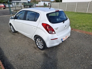 Hyundai i-20 1.3i an 2013, Posibil RATE si GARANTIE - imagine 3