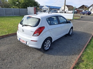 Hyundai i-20 1.3i an 2013, Posibil RATE si GARANTIE - imagine 4