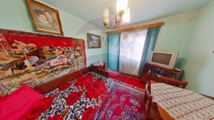 Apartament cu 3 camere de vânzare, strada 1 mai - imagine 3