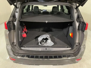 Peugeot 5008 - imagine 17