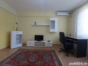 apartament cu 2 camere de inchiriat in centru 
