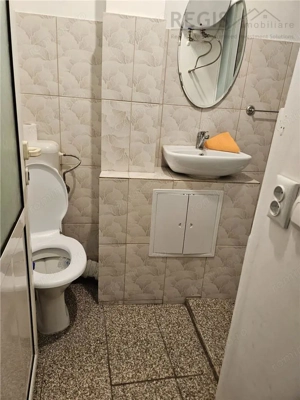 Spatiu Comercial ULTRACENTRAL PIATA SFATULUI - imagine 9