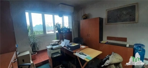 Apartament  4 camere Mosilor,  balcon, vedere  spate - imagine 2