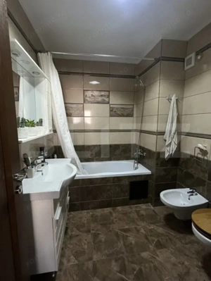 Apartament cu 3 camere, modern, parcare subterană, 71 mp, zona Teilor  - imagine 9