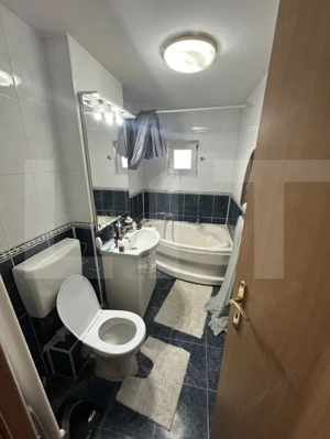 Apartament spațios cu 3 camere, complet renovat și excelent compartimentat - imagine 4