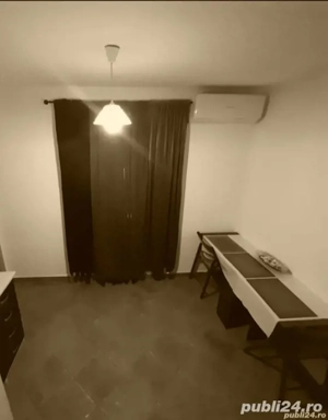 Vând cameră cămin gară  - imagine 3