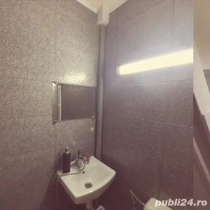 Vând cameră cămin gară  - imagine 4