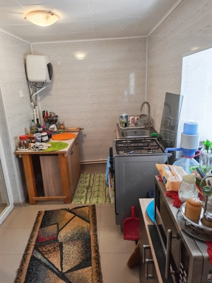 Casa de vanzare com Poroschia - imagine 4