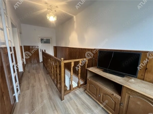 Casa 3 camere cu 2 pivnite si teren de 242 mp zona Calea Dumbravii - imagine 15