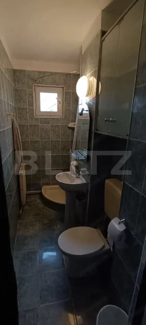 Apartament cu 3 camere, 45 mp, zona Vasile Aron - imagine 7