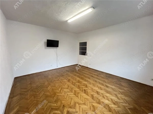 Casa 3 camere cu 2 pivnite si teren de 242 mp zona Calea Dumbravii - imagine 14