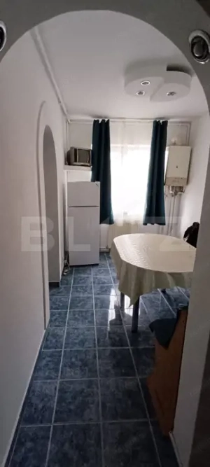 Apartament cu 3 camere, 45 mp, zona Vasile Aron - imagine 5