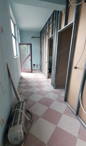 Casă şi spaţiu multifuncţional, bar, sală de evenimente în Brătuleşti - imagine 16