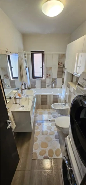 Apartament 3 camere -mobilat complet - 65 mp – Ghiroda  etaj intermediar
 - imagine 10