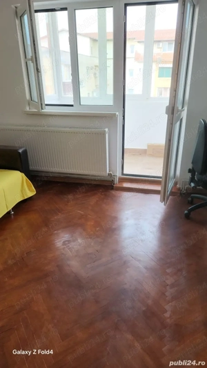 De vanzare apartament cu 2 camere in zona Girocului amenajat centrala proprie - imagine 3