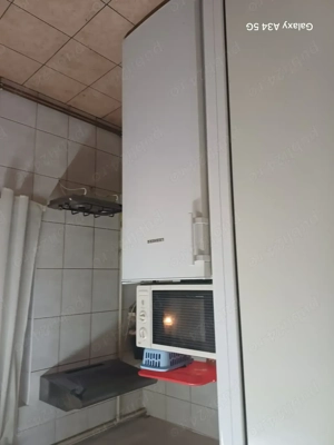 Vând apartament cu 4 camere