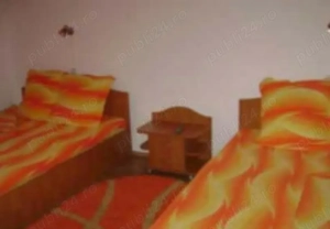 Apartament 3 camere, capacitate 6 persoane