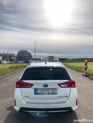 Toyota Auris Hybrid 2013 Sport Touring - imagine 3