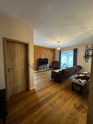 Apartament in vila cu panorama deosebita si garaj! - imagine 5 Apartament in vila cu panorama deosebita si garaj! - imagine 5