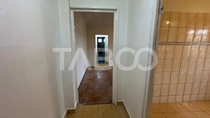Apartament 2 camere balcon si pivnita zona Mihai Viteazul Sibiu  - imagine 3 Apartament 2 camere balcon si pivnita zona Mihai Viteazul Sibiu  - imagine 3