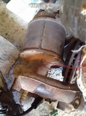 Dezmembrez Ford Fusion 2007, benzina - imagine 7