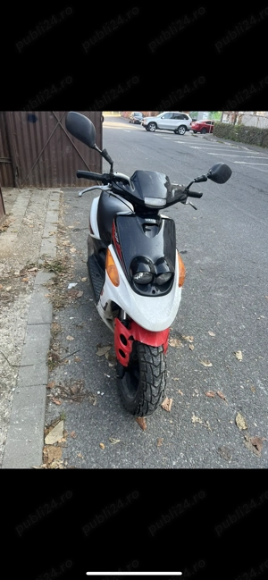 Vand scuter Yamaha MBK 49cc cu set de 80cc - imagine 4 Vand scuter Yamaha MBK 49cc cu set de 80cc - imagine 4