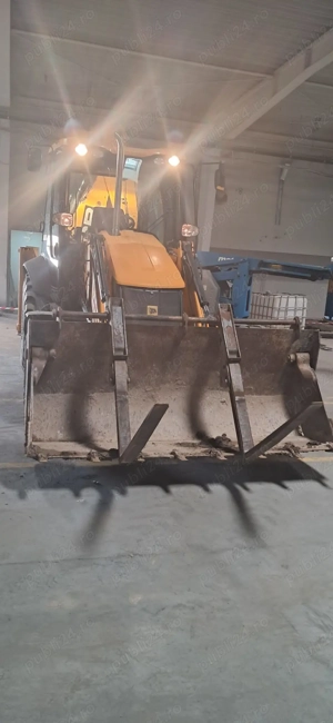 vanzare Buldoexcavator JCB 3CX 2015 - imagine 6