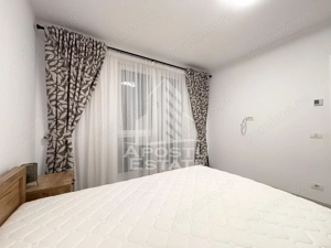 Apartament cu 3 camere, semidecomandat, zona Lipovei - imagine 6