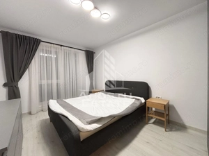 Apartament cu 3 camere, semidecomandat, zona Lipovei - imagine 7