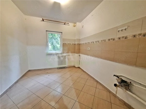 Apartament 2 camere semidecomandat, | Etaj 2, zona  Ura - imagine 5