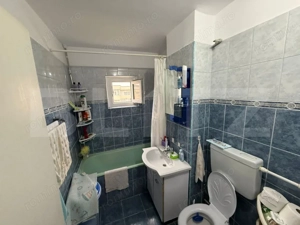 Apartament 3 camere, 83 mp, zona 1 Mai - imagine 8