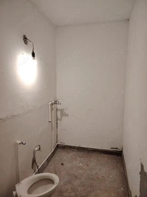 Ap.2cam. Petrosani-Aviatorilor (zona Biblioteca), 35 mp, parter, izolat, termopane - imagine 7 Ap.2cam. Petrosani-Aviatorilor (zona Biblioteca), 35 mp, parter, izolat, termopane - imagine 7