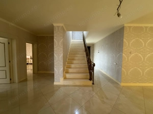 Vila S+P+1E, finisaje de lux, teren - 3000 mp, zona Platou Strehareti - imagine 19
