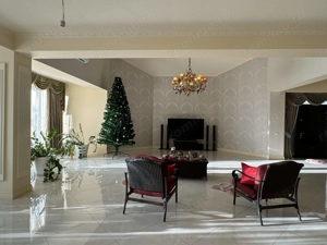 Vila S+P+1E, finisaje de lux, teren - 3000 mp, zona Platou Strehareti - imagine 9