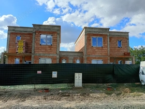 Sanandrei Duplex cu Perete Dublu, Proiect Modern - imagine 2