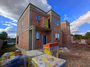 Sanandrei Duplex cu Perete Dublu, Proiect Modern - imagine 6