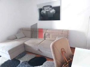 Gars. 31 mp, et 9/10, bloc reabilitat, instalații refăcute, mobilată și utilată