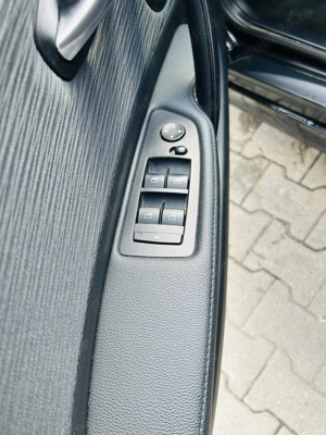 Autoturism  - imagine 4