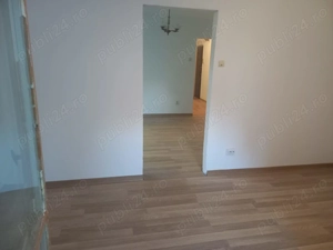 Apartament cu trei camere zona buna,partial renovat - imagine 3