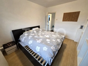 Apartament decomandat 3 camere balcon pivnita lift Vasile Aaron Sibiu - imagine 16