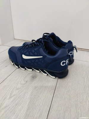 Adidasi marimea 39-41