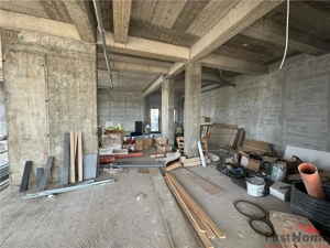 Sp com 195 mp, 7 locuri de parcare, 4 intrari, zona de Nord, bloc nou - imagine 2