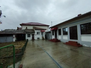 Casa de vanzare, 200 mp, zona Nicolae Romanescu - imagine 3