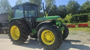 John Deere 2650