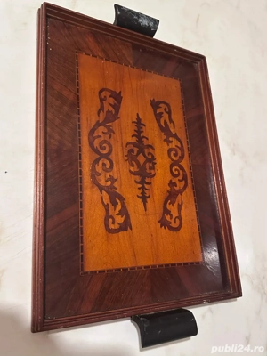 Tava de lemn lucrata manual