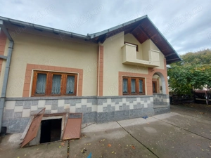 Vanzare casa si teren - Targoviste, zona Calea Bucuresti - imagine 3