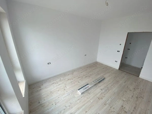 Comision 0%.  3 camere. Nou. etaj 1. Girocului - langa Profi str. Neptun. - imagine 12
