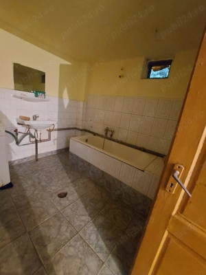 Vanzare casa si teren - Targoviste, zona Calea Bucuresti - imagine 18