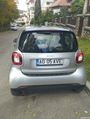 Smart fortwo 2015  .  Km 69000 Stare impecabilă  - imagine 4